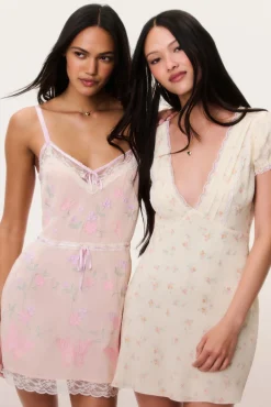 Nouvelle Embroidered Butterfly Mini Dress
