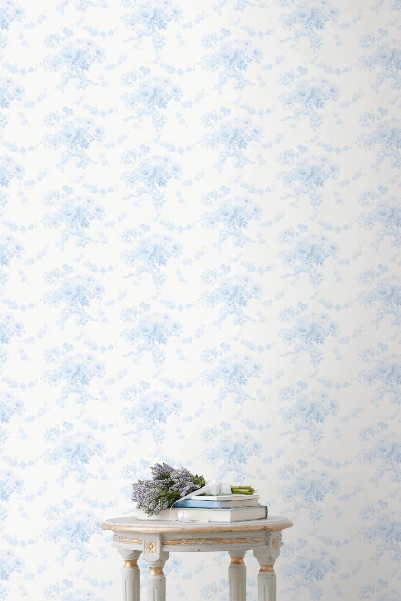 Powdered Feather Standard Wallpaper