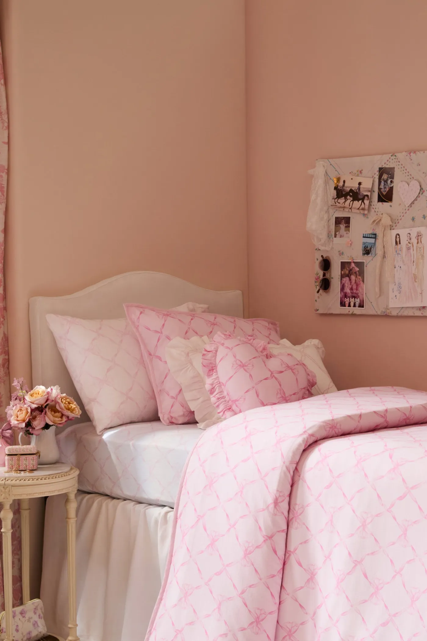 Sweetheart Printed Duvet Cover + Sham Set