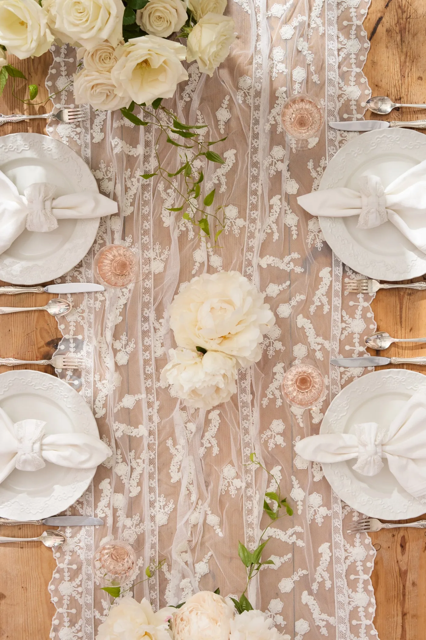 Victorian Table Runner