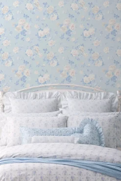 Whisper Blue Standard Wallpaper